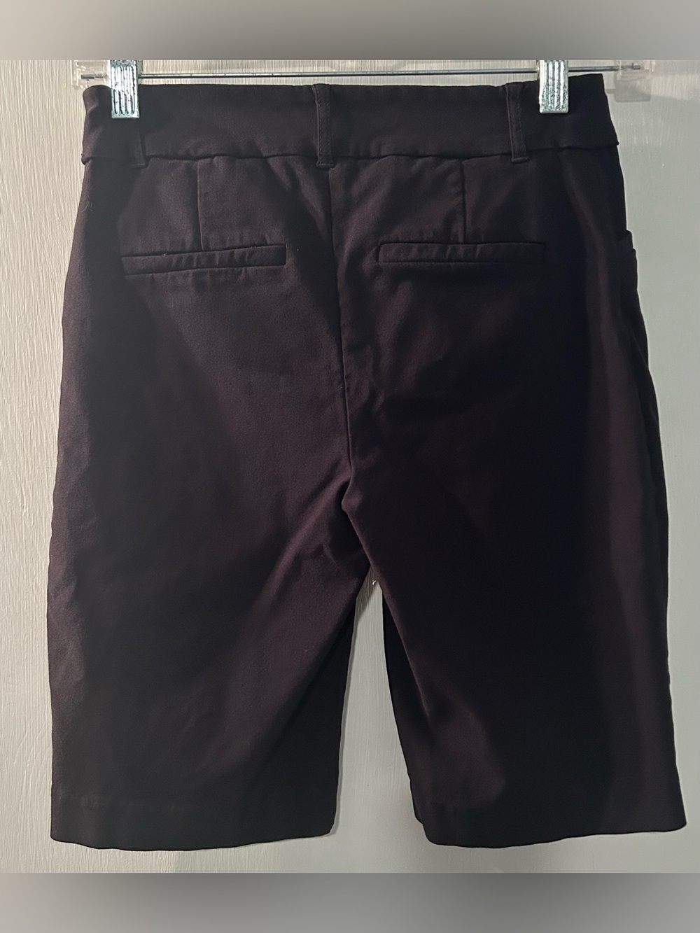 Reitmans Women’s Black Flat-Front Dress Shorts Size 6P